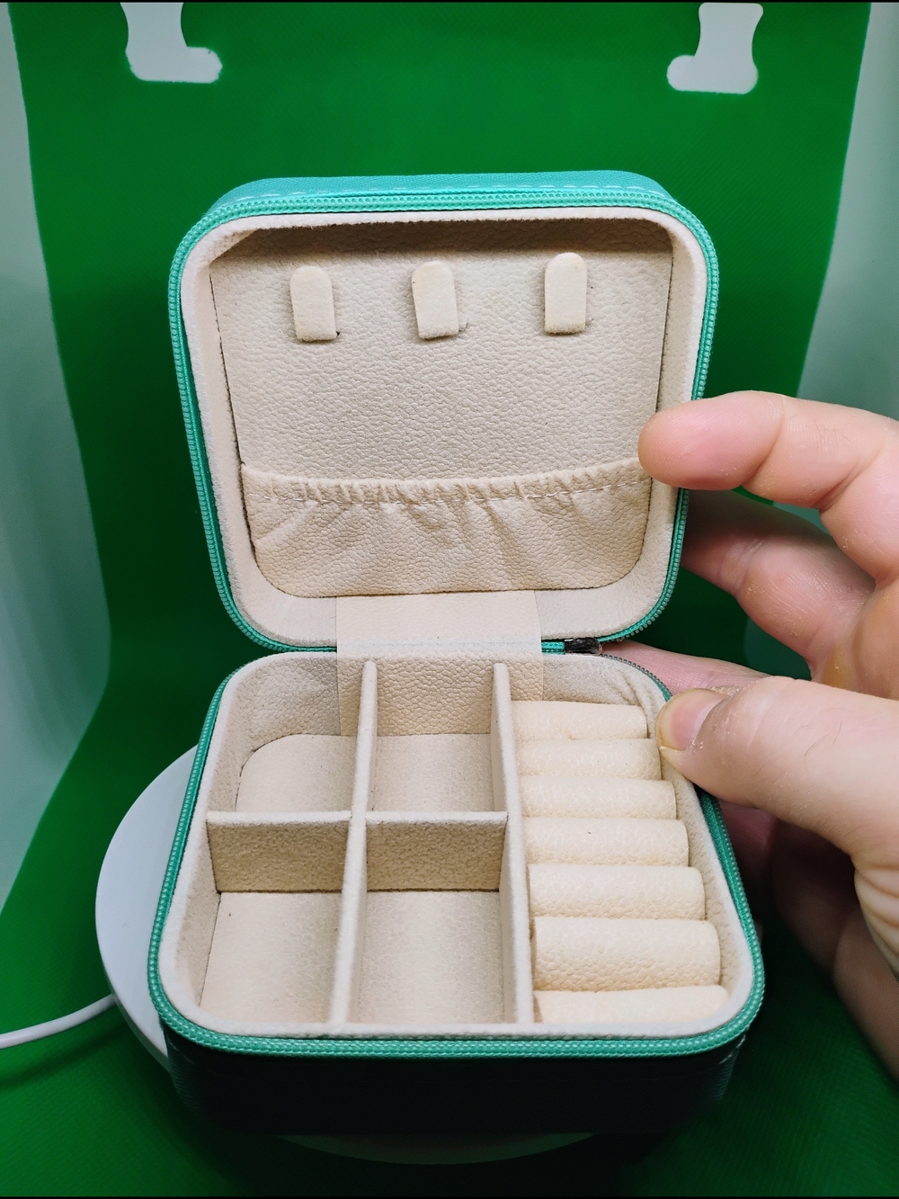 Travel Jewelry Organizer Case - Green